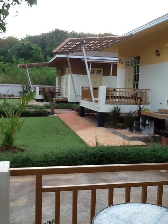 N.T. Home Ban Thung  Buitenkant foto