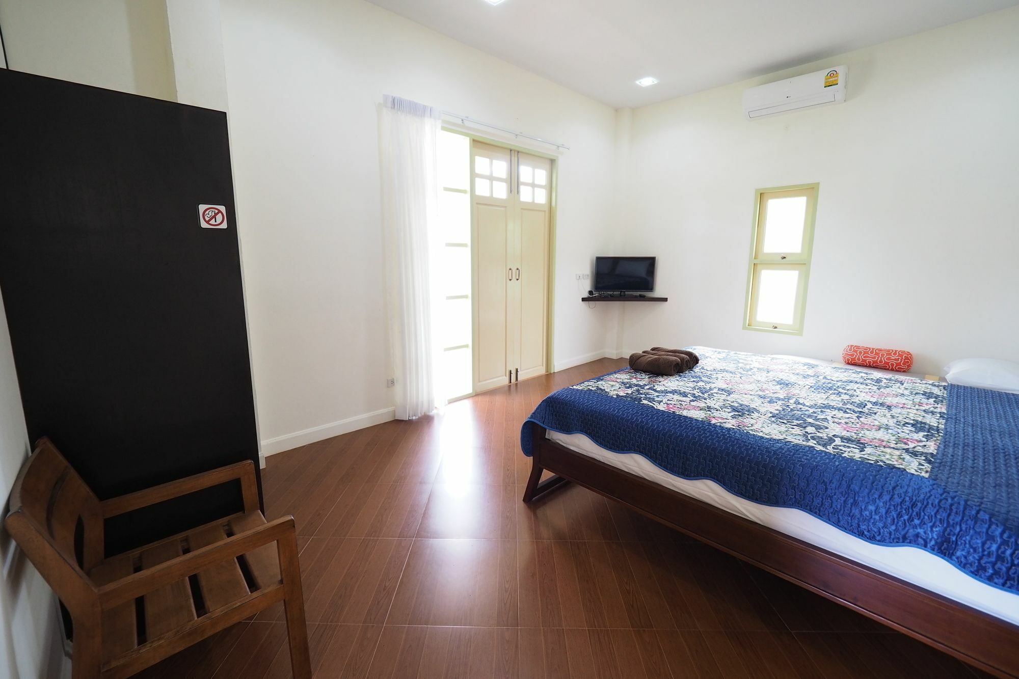 N.T. Home Ban Thung  Buitenkant foto